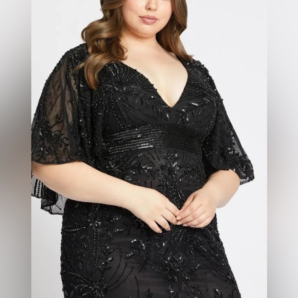 Mac Douggal Flounce Sleeve Gown - 24W